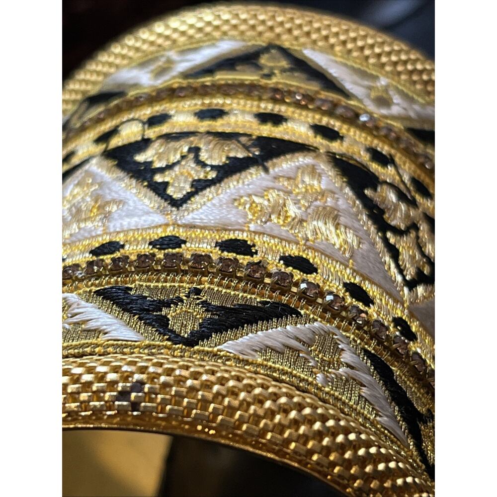 Vintage Roxanne Assoulin Wide Gold Cuff Tapestry Bracelet READ - Picture 3 of 8